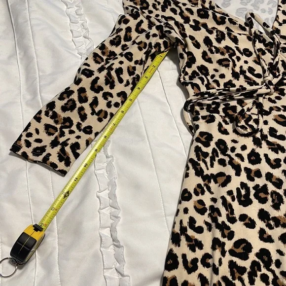 NWOT Banana Republic Wrap Dress - size xs - Picture 5 of 8